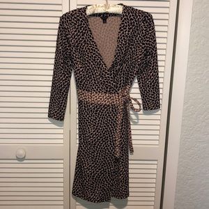 Ann Taylor wrap print dress
